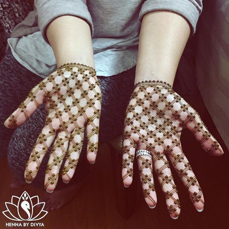 Dotted Trails Baby Mehndi Designs