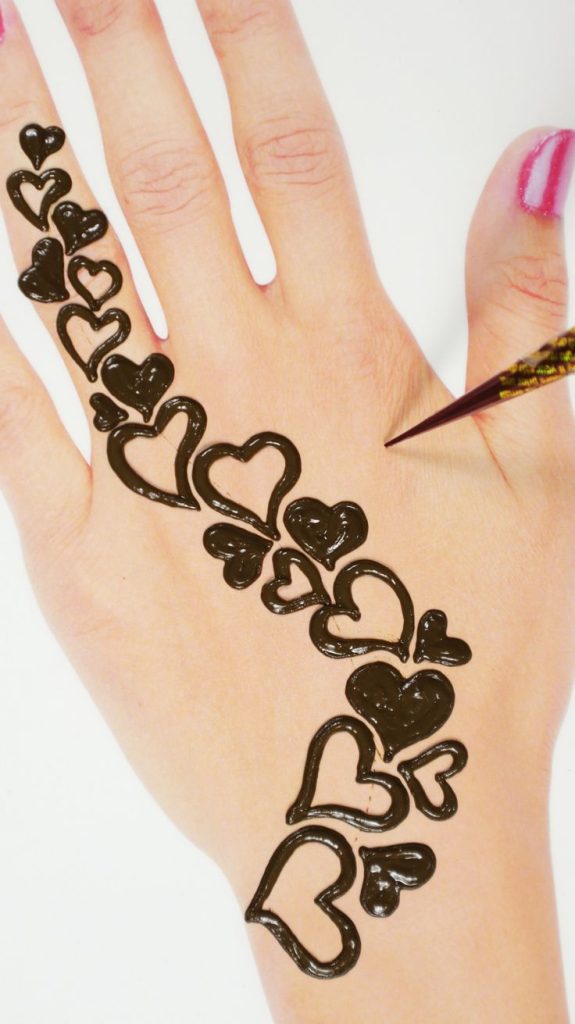 Heart Shapes kids mehndi