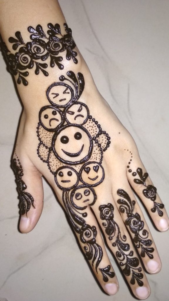 Smiley Faces Mehndi Designs