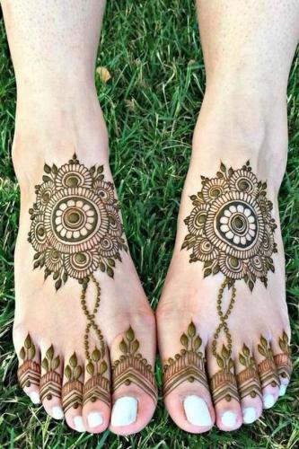 henna mehndi designs for legs