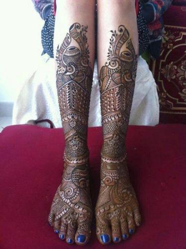 khaleeji mehndi designs for legs